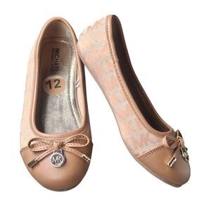Michael Kors Girls Ballet Flats Logo Bow Slip-On Size 12 Tan Monogram EUC